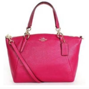 Coach purse in pink 💖